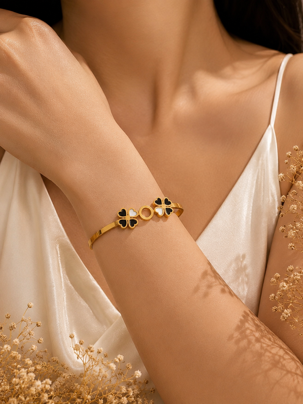Noir Élan Bracelet