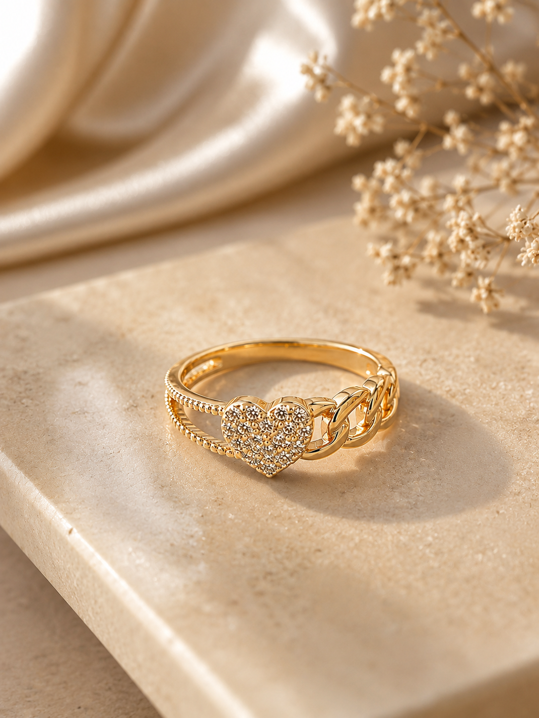 Aurelia Heartlink Ring