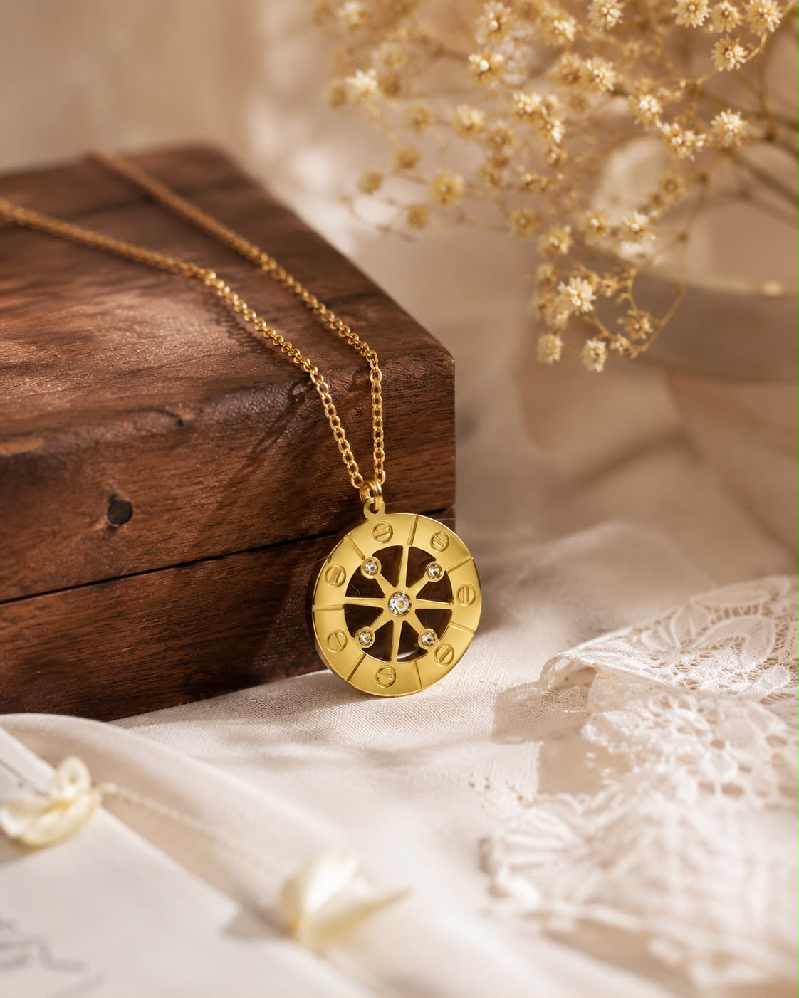 Aurelia Wheel Pendant