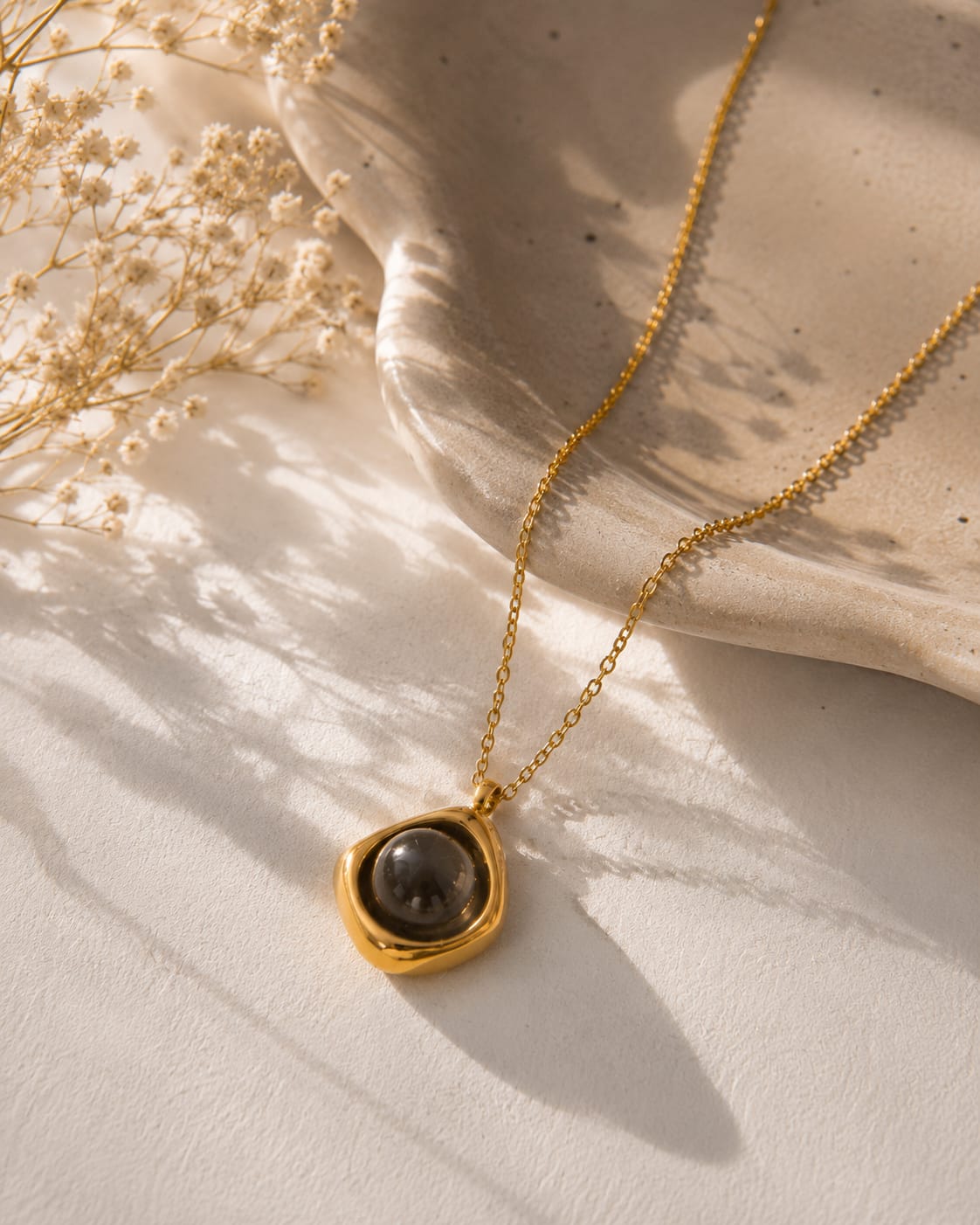 Aurelia Eclipse Pendant