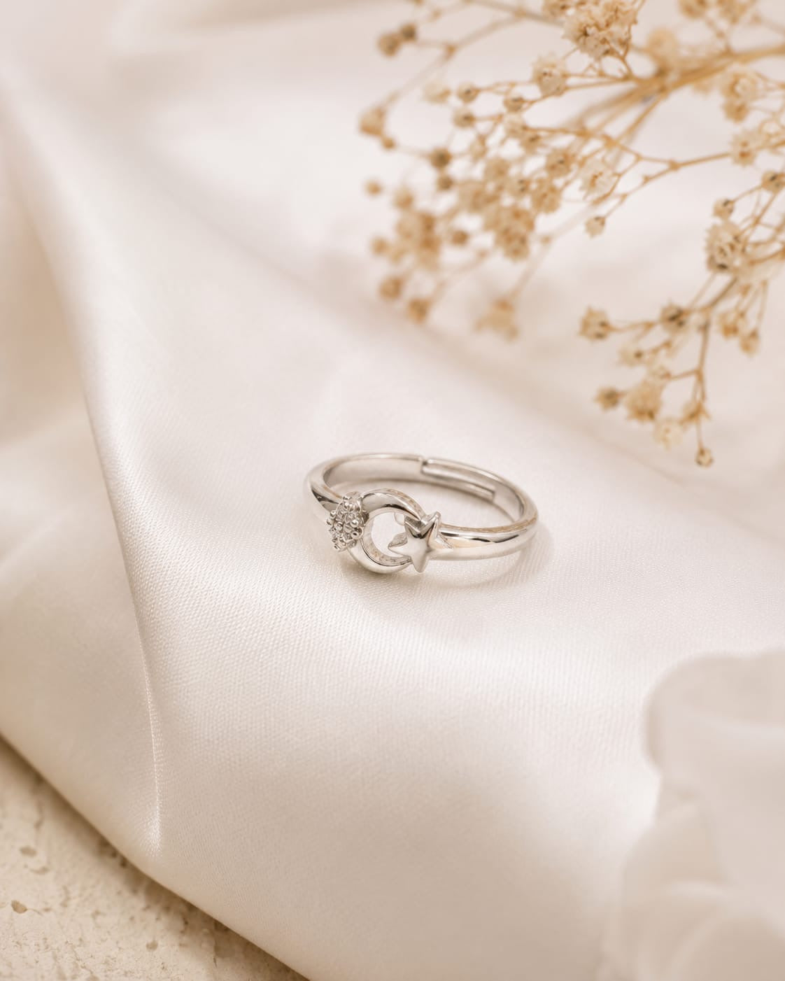 Luna Ring